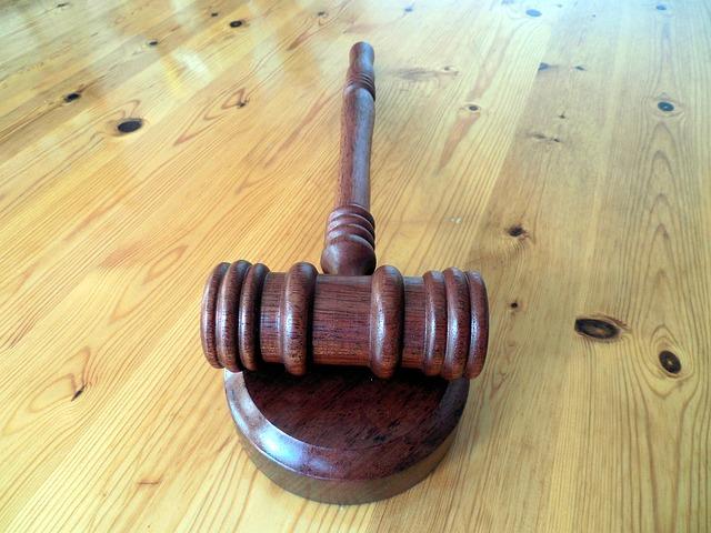 Judges reject president’s appeal to change Kenya constitution – BBC.com