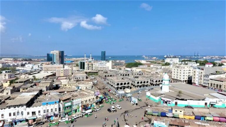 Djibouti’s Youssouf defeats Kenyan strongman, Odinga, clinches AU chairperson position – MSN