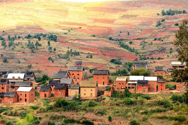 In Madagascar, Cardinal Ambongo speaks on evangelization and encourages Bishops to make SECAM known - Vatican News - English