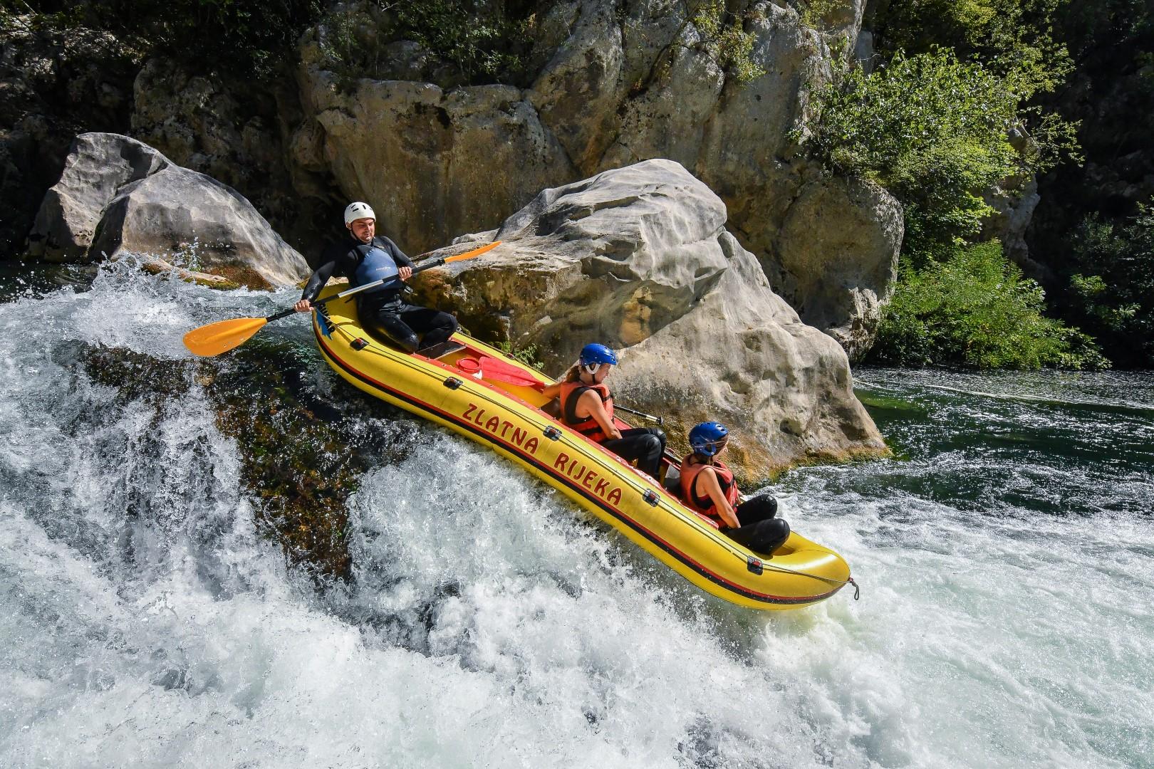 Expert Insights: Preparation and Techniques for Extreme River Expeditions