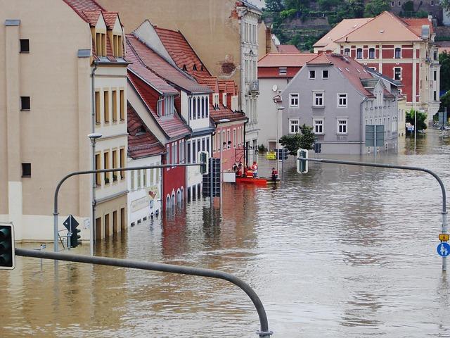 Humanitarian Impact​ and‌ displacement Trends Amidst⁣ Ongoing Floods