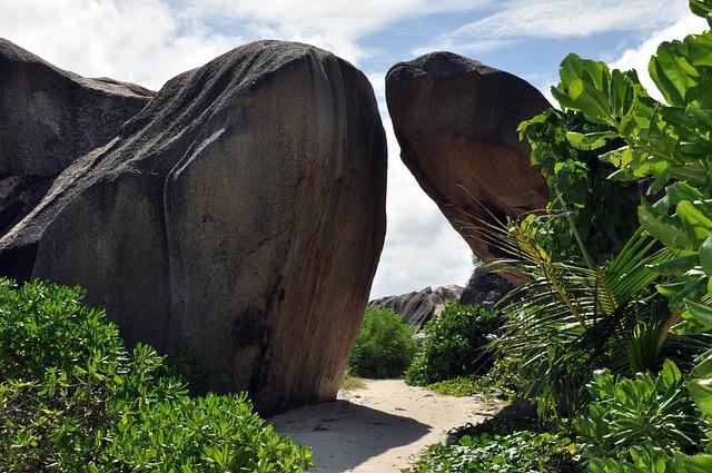 Waldorf Astoria Seychelles, Platte Island, Seychelles hotel – e-architect