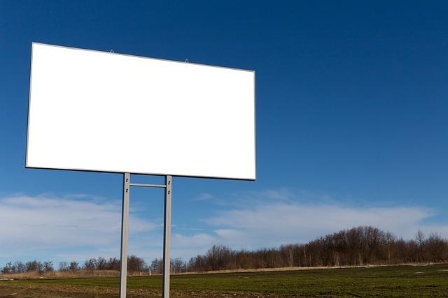 Public Reactions ​and Societal Implications of ‍the Billboard's Message