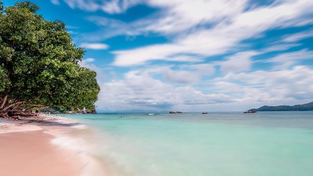 Practical Travel Tips for Experiencing the Beauty of Seychelles