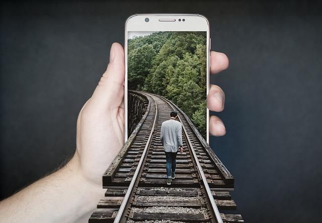 The Path Ahead: Recommendations for Stakeholders in the mobile Industry