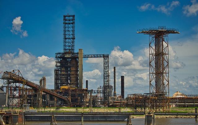 Cameroon oil ⁢refinery wins payments battle - African Law ‍& Business (ALB)