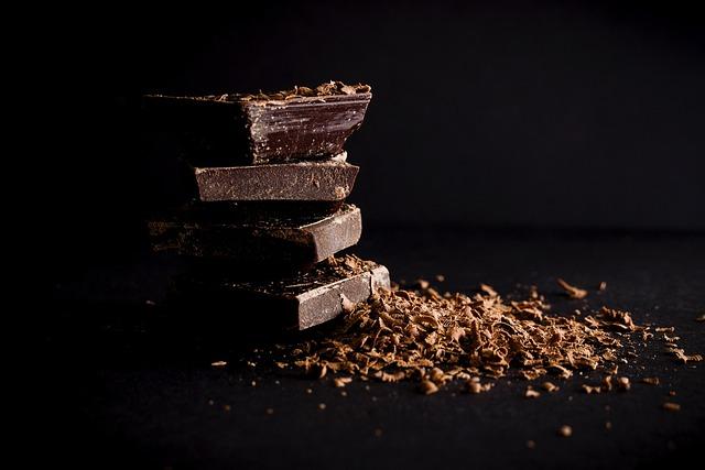 Chocolate industry braces as Ivory Coast expects dire cocoa crop – Voice of America