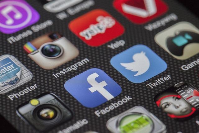 The‍ Role of Social Media in nigeria's Political​ Discourse