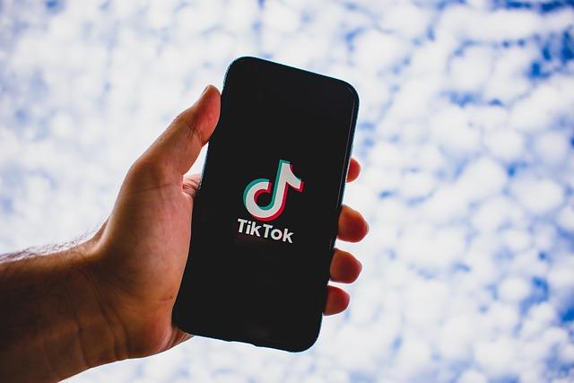 recommendations for Parents Navigating TikTok's Evolving Landscape