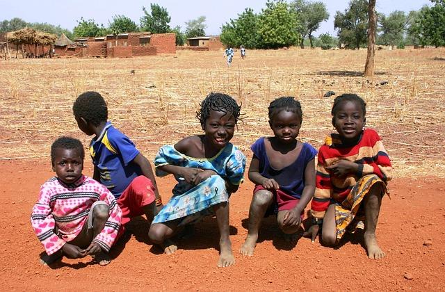 Burkina ⁤Faso⁣ Takes​ a‌ Bold ⁤Step⁤ Towards ⁣Cultural Independence⁤ with Wig Ban