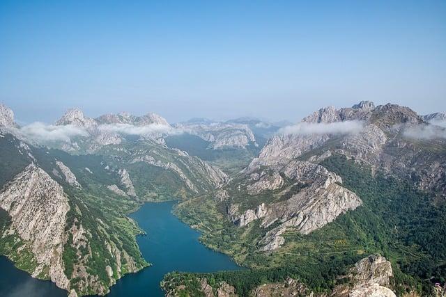 ‘Life feels more stable’: In Zimbabwe, Red Cross helps farming communities cope with prolonged drought – IFRC